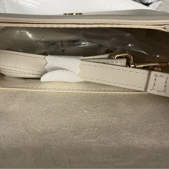 H&M Elegant Cream Shoulder Bag - Picture 6 of 8